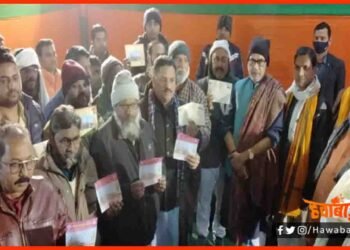 Bihari Musalman Giving Donation for Ram Mandir, Ram Mandir Donation, Ram Mandir Treeth Kshetra, Musalman Giving Donation,