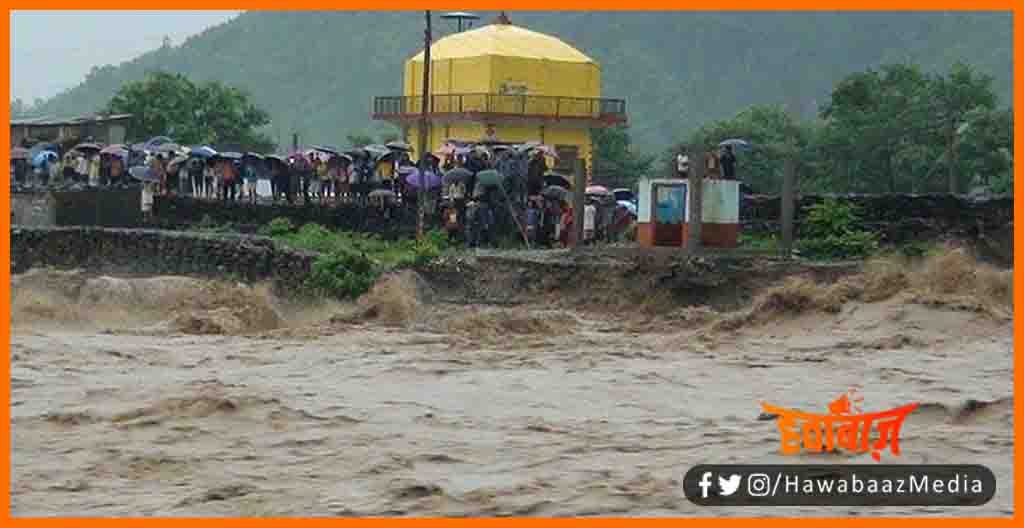 Nepal me bhari bairs, Bihar me baadh ka high alret, Bihar me alret, Bihar me barish ka alret, Thanka ki sambhavna, Bihar news, Bihar flood, bihar update, Bihar Khabar, Bihar hindi news, Bihar update, Bihar samachar, Bihar flood news, 